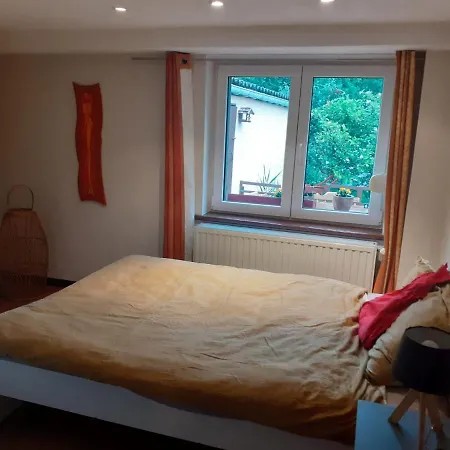 A La Pause Bien Meritee =) Bed & Breakfast 3*